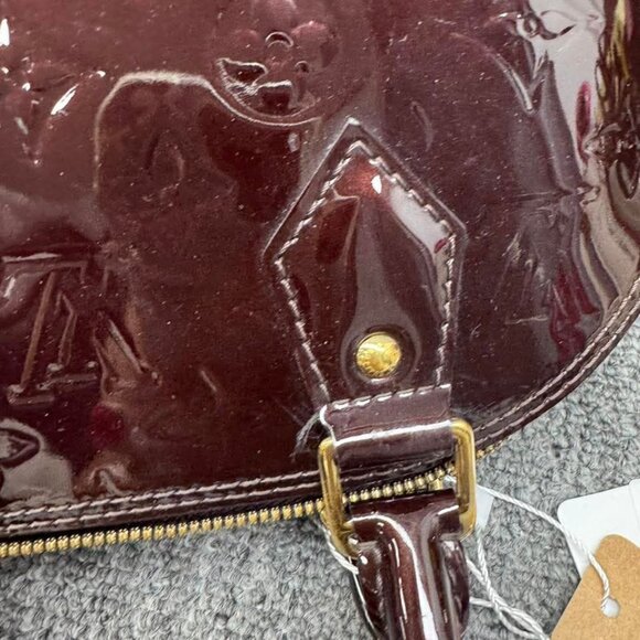 LOUIS VUITTON Alma BB Amarante Monogram Vernis Handbag 799-082125 - Picture 8 of 16